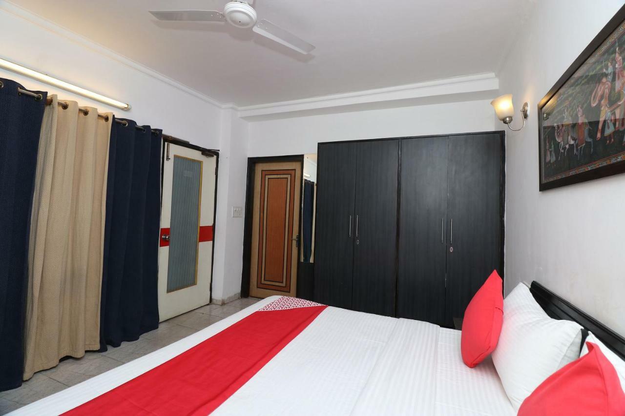 Oyo 13495 Balaji Residency Hotel New Delhi Exterior photo